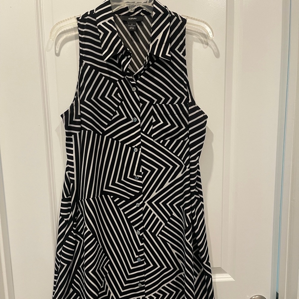 ALFANI dress Black and White Geometric Pattern Dress